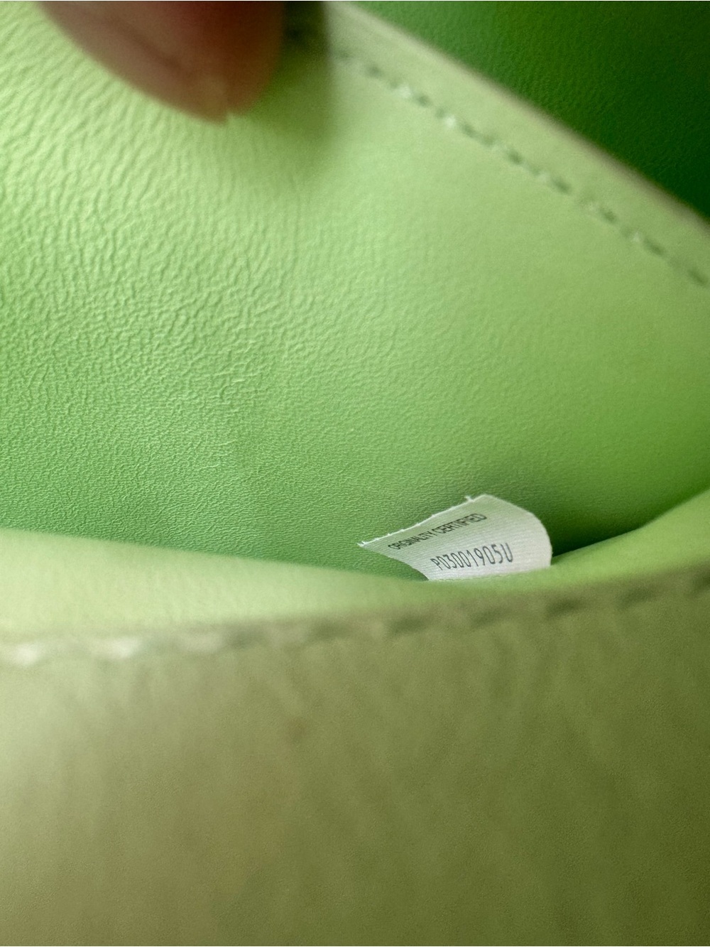 NEW Bottega Veneta Desiree Cross-Body Bag - Picture 13 of 14